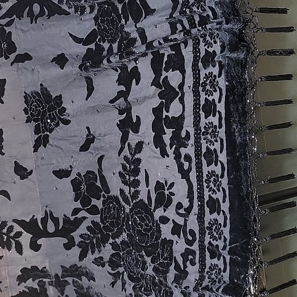 NWT Velvet Burnout Hand-Beaded Floral Square Scarf 100% Silk Square 43" x 43"